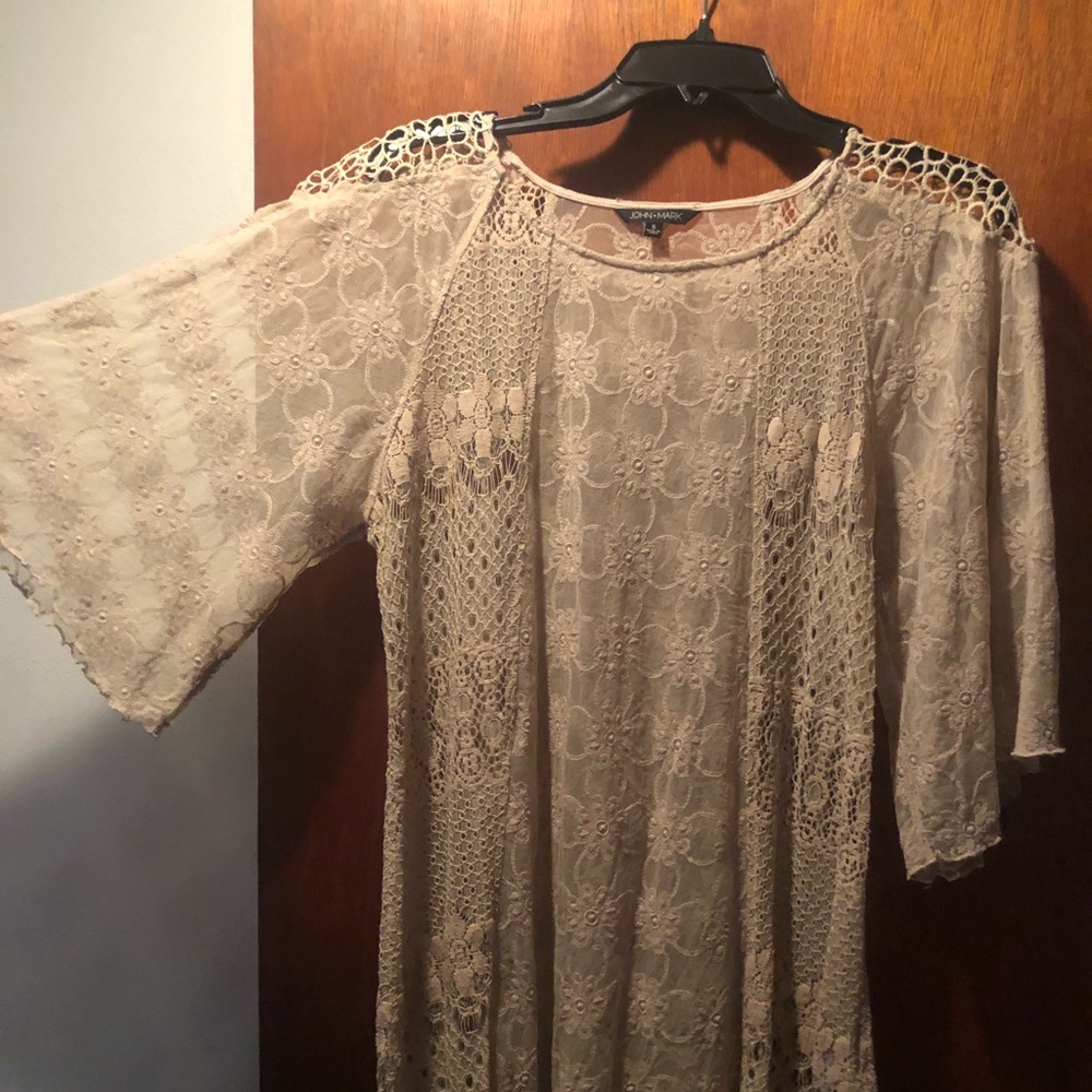 John-Mark,Beige lace shirt Size small